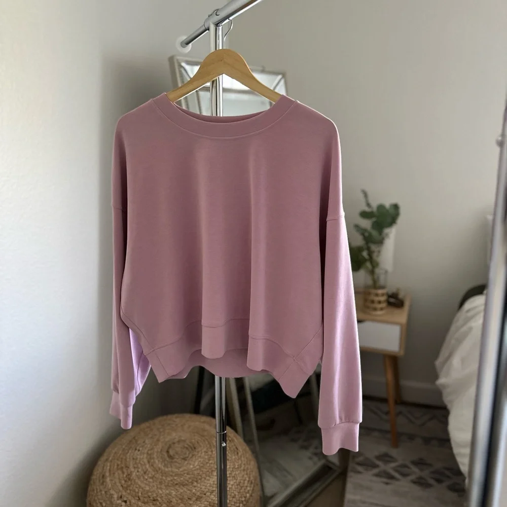 Lululemon Softstreme Perfectly Oversized Cropped Crew LIKE NEW
